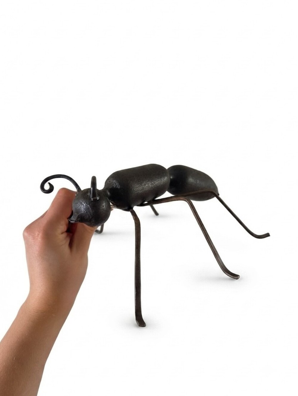 Handmade Metal Welded Ant Sculpture Rustic Iron Garden Art Figurine 7.5"